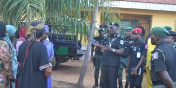CP Ikioye Orutugu visits family of inspector