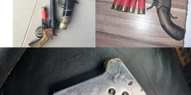Police arrest armed robbery suspects