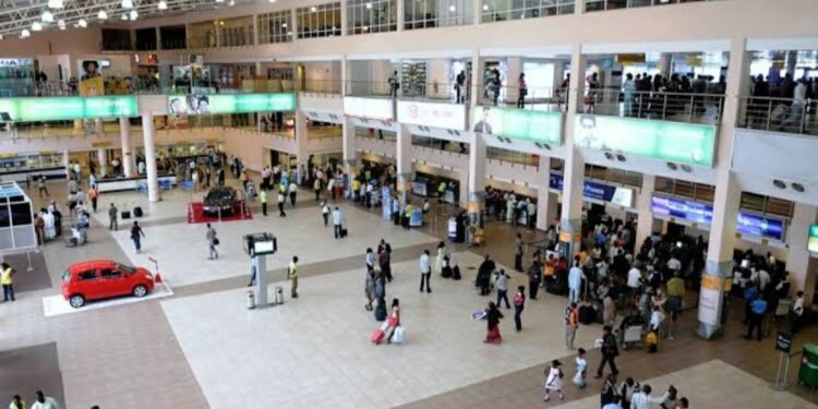 Currency Scam at MMIA