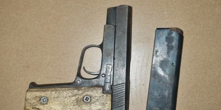Armed robbery suspect rescued by Enugu police