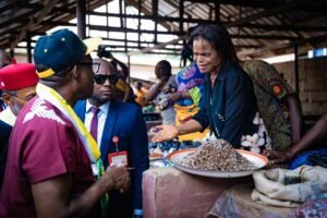 Governor Chukwuma Soludo of APGA at the market