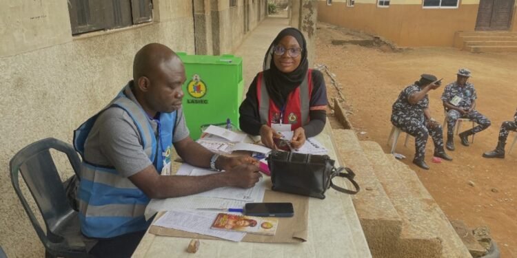 Low voter turnout in Okosi