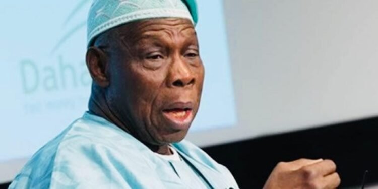 Olusegun Obasanjo as EFCC arrest fraudsters in Obasanjo Library
