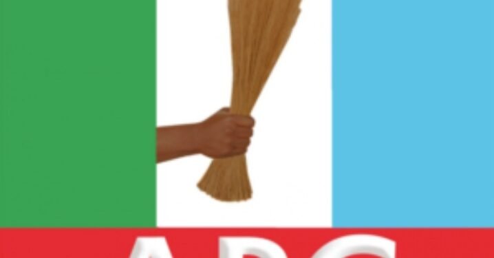 APC Leadership Meeting in Ondo Descends into Chaos, Chairperson Beaten