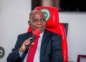 ‎Otti Launches Reconstruction of Enyimba Hotel in Aba