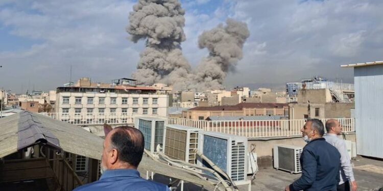 Iran Attacks US Bases as Explosions Rock Qatar, Bahrain, UAE
