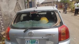 Political Thugs Storm PDP Congress in Oyo, Vehicles Vandalised