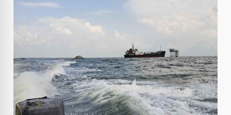 ‎Report Exposes Sophisticated Crude Oil Theft Network in Niger Delta Waterways