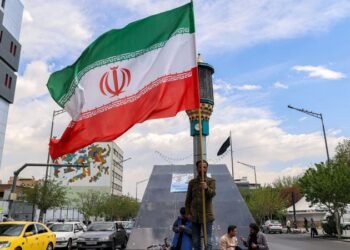 Iran Mass Weddings: Over 100 Couples Pledge ‘Self-Sacrifice’ in Ongoing Conflict