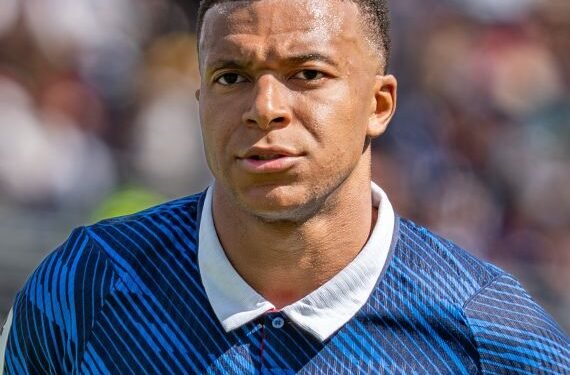 World Cup: French Star Scores Seventh Goal to Lead Golden Boot Race