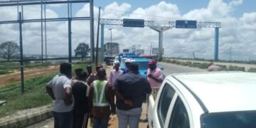First Niger Bridge Closure: FRSC and NSCDC Deploy Personnel for Traffic Control in Onitsha