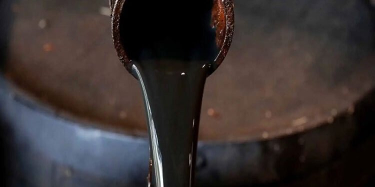 Crude Oil Prices Drop After Monday Spike as Nigerian Stations Cut Fuel Costs