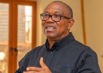 Peter Obi convoy blocked in Benue as protesters barricade Makurdi road