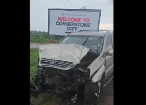 Veteran Actor Rykardo Agbor Escapes Unhurt in Ibadan Car Crash