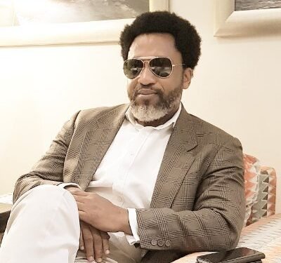 Veteran Actor Rykardo Agbor Escapes Unhurt in Ibadan Car Crash